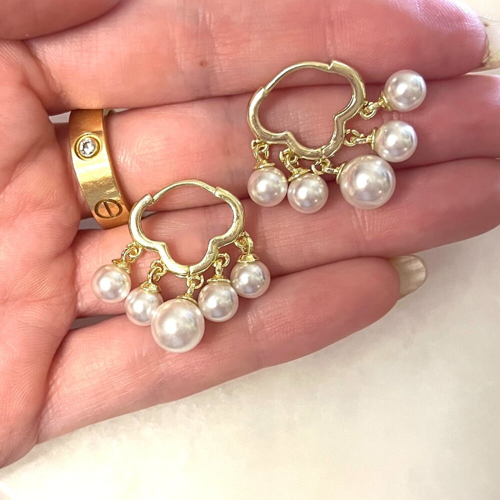 Gold Cloud-Shaped Hoops with Faux Pearls - 14k Gold Fill - Picture 3 of 3